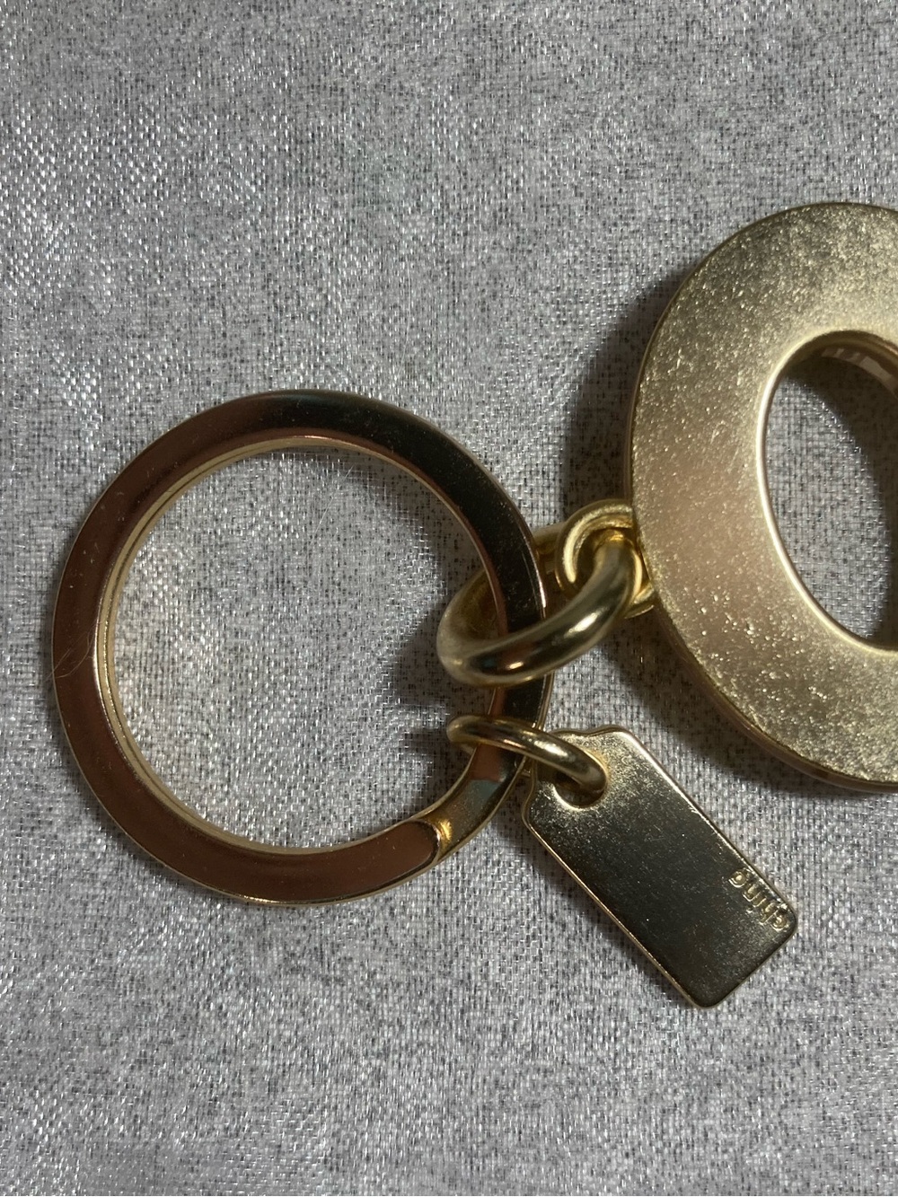 Coach 3D C Resin Key Fob/Bag Charm Pink Glitter Gold-Tone Style 1618 EUC - Picture 8 of 12